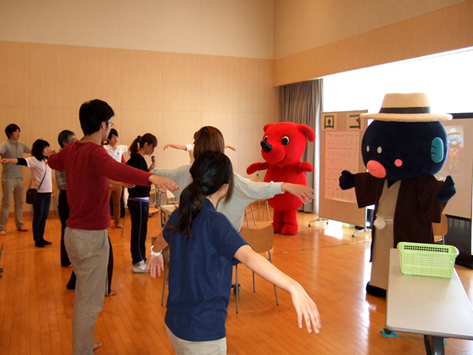 【千葉県我孫子市役所】健康フェア2013~早めに対策!ロコモティブシンドローム!~を開催しました