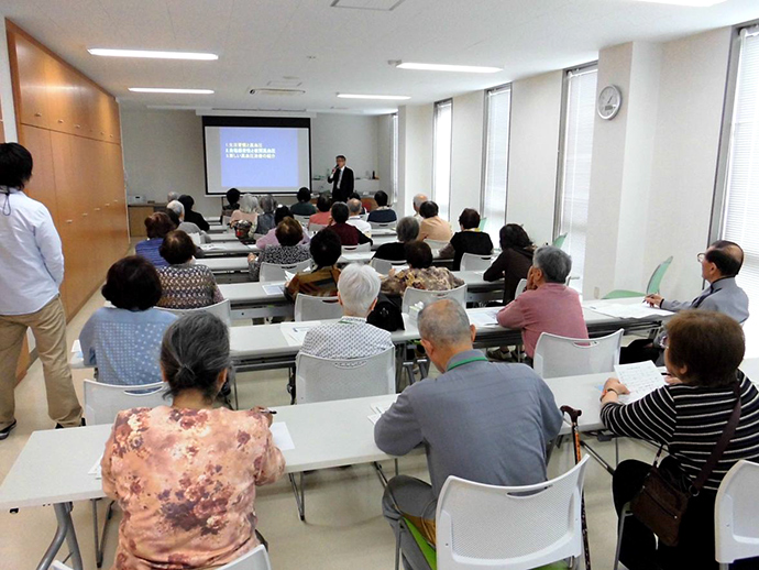【株式会社 エムダブルエス日高】55歳以上限定ジムで、血圧講演会を開催!