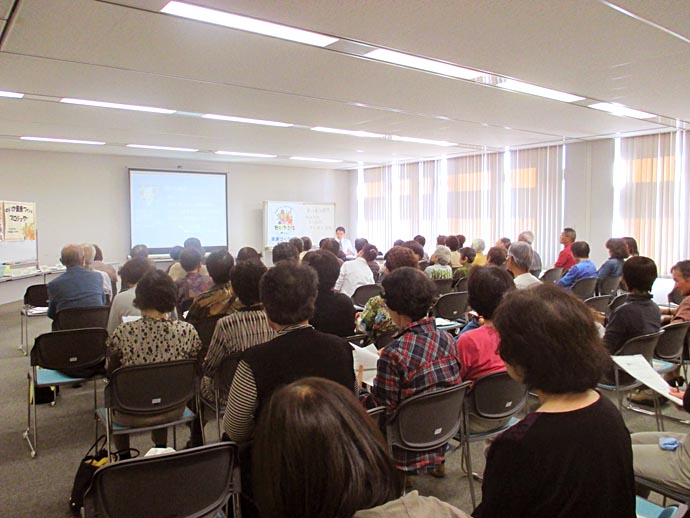 【京都府 精華町】「笑いが創る健康」をテーマに、健康講演会を開催