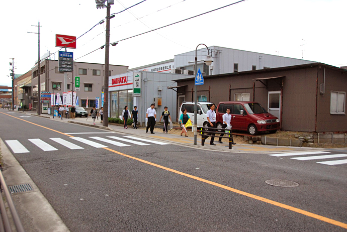 【京都府 精華町】みんなで楽しく健康増進と美化活動!健康エコウォーク実施