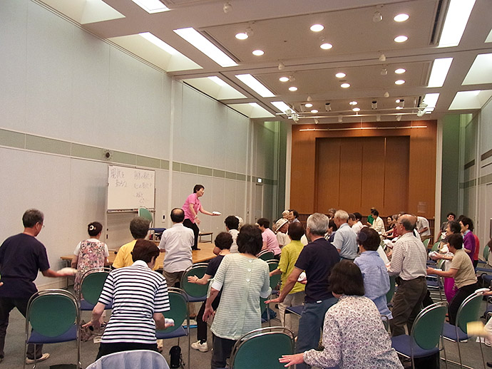 【京都府 精華町】平成27年度「シニアのための健康づくり講座」~若返り大作戦~スタート!!