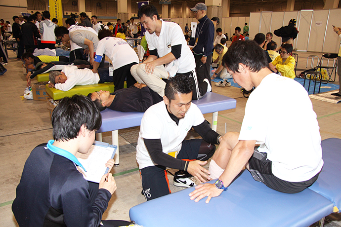 【公益社団法人大阪府柔道整復師会】~第5回大阪マラソン救護活動に参加しました~