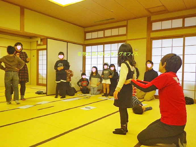 【姿勢工房ストレッチングオフィス】親子でストレッチ講座☆
