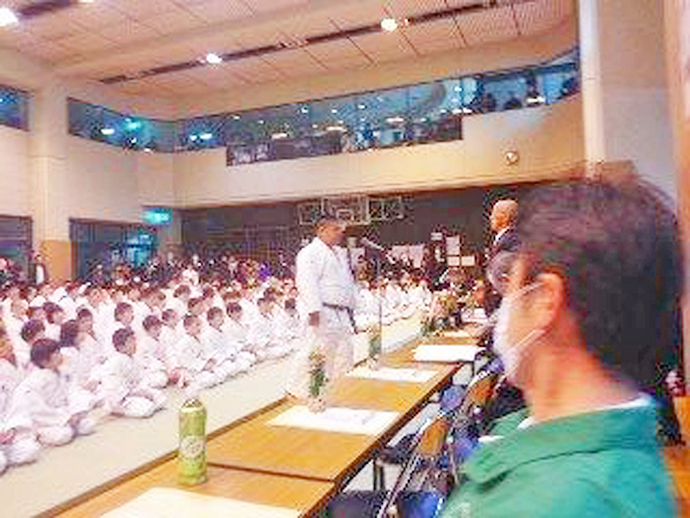 【公益社団法人 大阪府柔道整復師会】地域での救護活動を行っております。