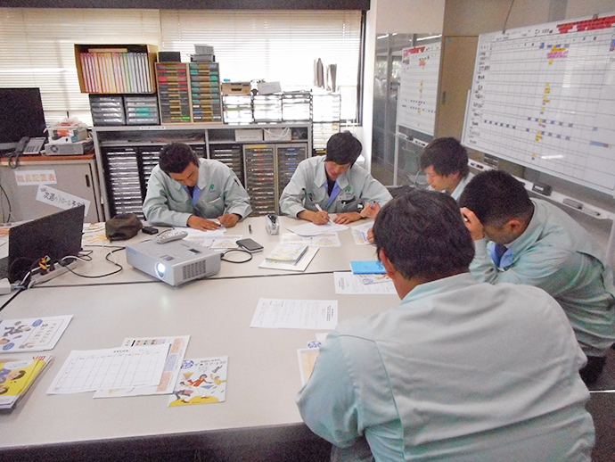 【三幸土木株式会社】「新入社員向け健康教育 会社で取り組む健康づくり」を行いました!