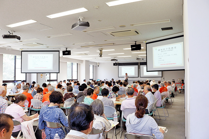 【慶應義塾大学大学院健康マネジメント研究科】プラス・テンを知る　認知症を知る「第3弾 ふじさわプラス・テン公開講座～地域のつながりを大切に～」