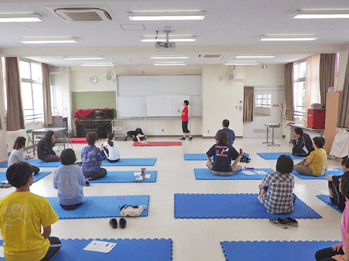 【姿勢工房ストレッチングオフィス】三重県立くわな特別支援学校 教職員様向け 腰痛予防教室☆