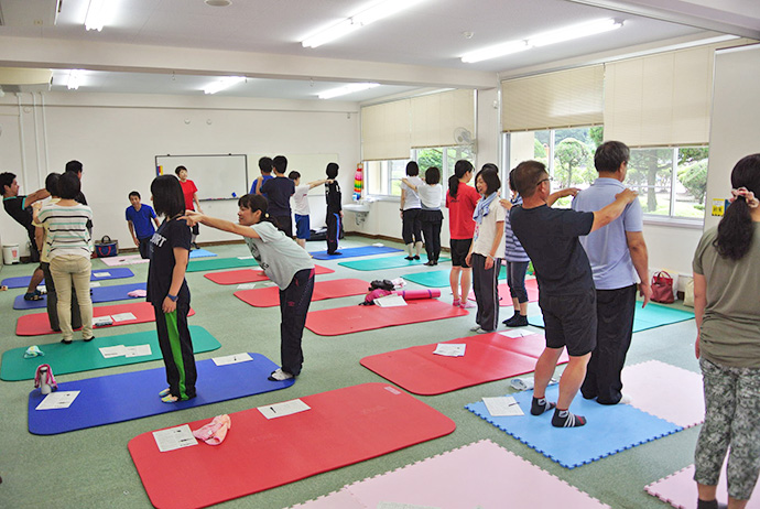 【姿勢工房ストレッチングオフィス】三重県立特別支援学校東紀州くろしお学園の教職員様向け 「腰痛予防教室」