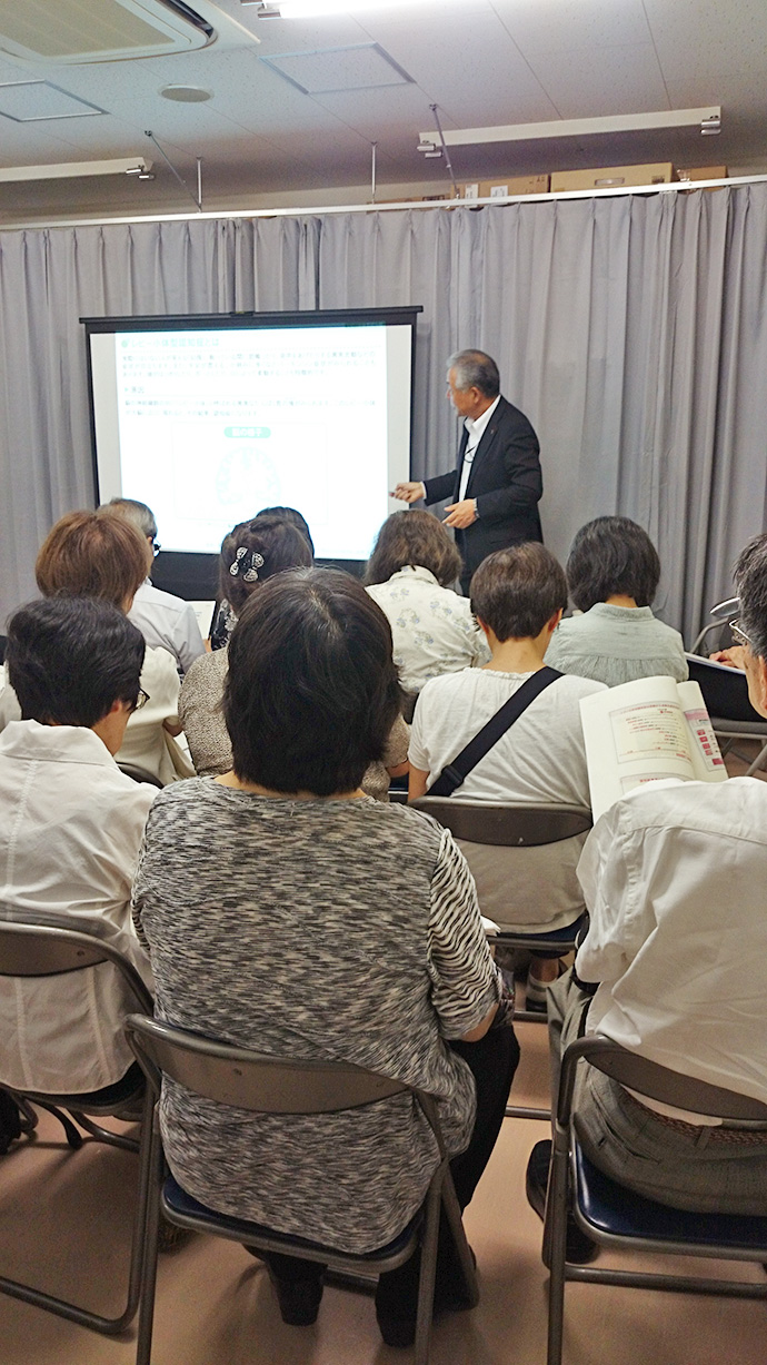 【クラフト株式会社】相談協力員研修会にて「認知症と薬」というテーマで講演しました