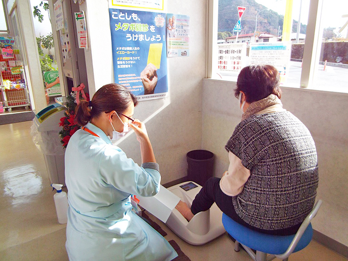 【ファーマライズホールディングス株式会社】鬼怒川調剤センターたかとく薬局で健康相談会を実施しました