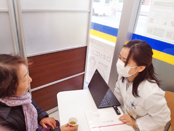 【株式会社 マツモトキヨシホールディングス】調剤薬局マツモトキヨシ新三郷店で健康相談会を実施しました