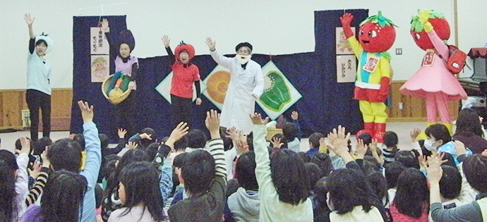 【京都府 精華町】せいか健康づくりプロジェクト「せいか食育劇団もぐもぐ」活動報告(ほうその保育所)