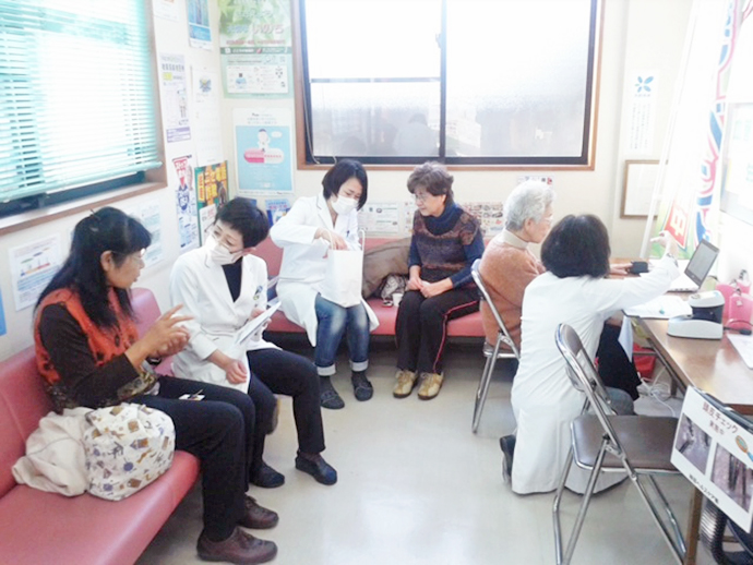【株式会社ファーマみらい】(アゼリア薬局古河店・ファーマみらい総和店)共同健康フェア開催
