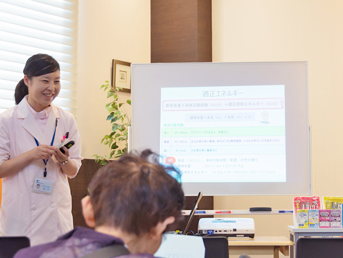 【株式会社 メイプルファーマシー】健康相談教室報告(メイプル調剤薬局円山店)