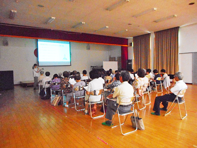 【株式会社 ファーマシィ】出雲市 高松コミュニティセンターにてファーマシィ薬局の管理栄養士による食事・栄養講座を行いました。