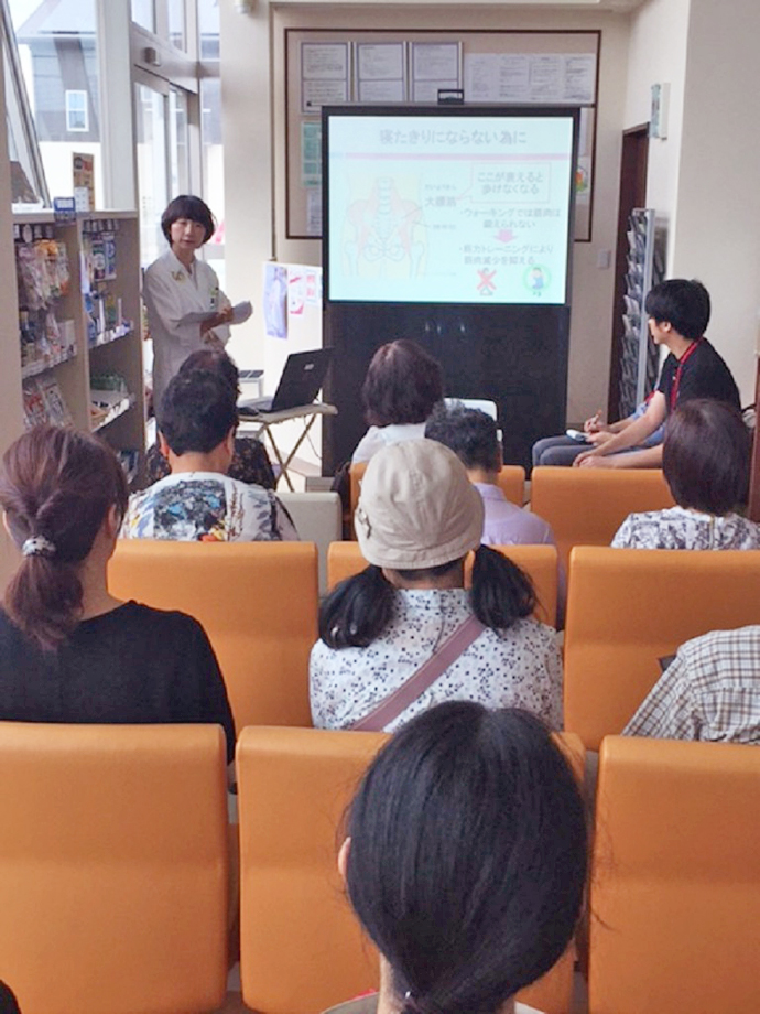 【クラフト株式会社】さくら薬局猿島店で市民講座『健康寿命をのばそう!寝たきり予防のための運動講座』を開催致しました