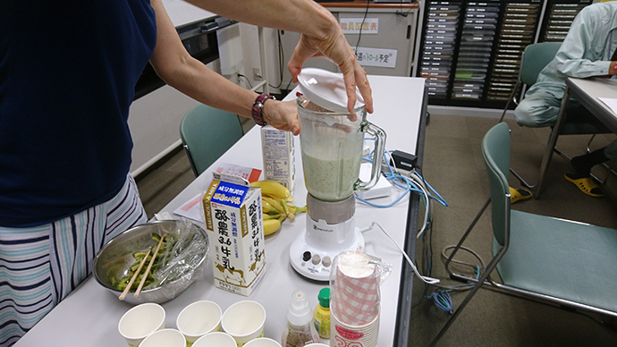 【三幸土木 株式会社】ゴーヤ嫌いでも、なぜか飲めちゃう!「Cannaさんのゴーヤバナナミルク」