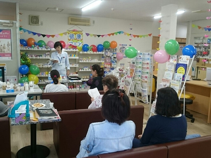 【ファーマライズホールディングス株式会社】パルク調剤薬局で健康相談会を実施しました。