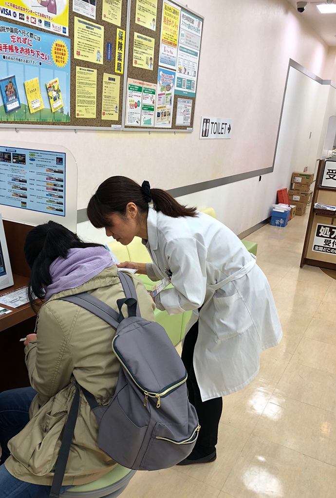 【株式会社 マツモトキヨシホールディングス】薬局マツモトキヨシシンカモール店 健康サポート活動紹介