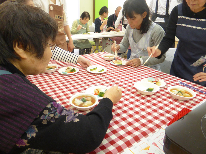 【チューリップ調剤株式会社】チューリップ倶楽部「第1回料理教室」