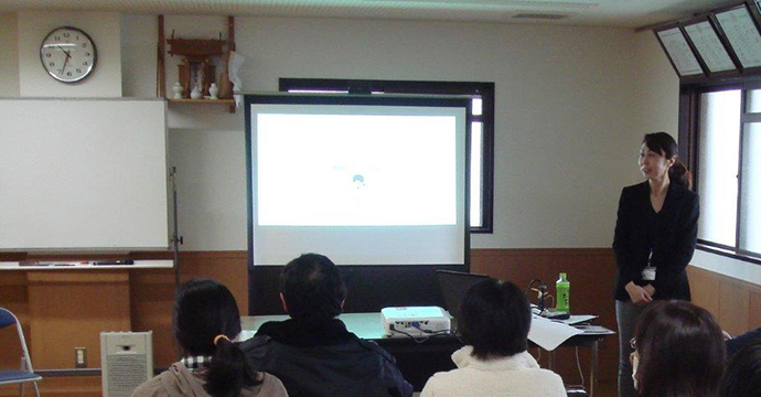 【エムハート薬局　いだ店】健康講座「心地よい眠りのために」を実施しました。