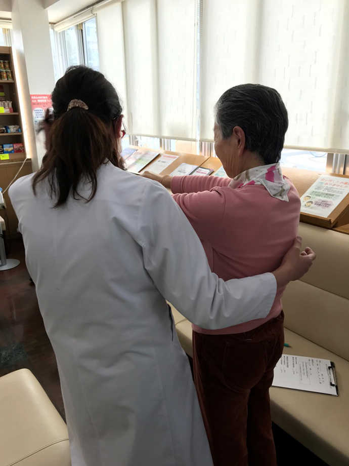 【株式会社エービーシー・ライフ・コーポレーション】第３回　健康応援フェア　浅香山ＡＢＣ薬局。