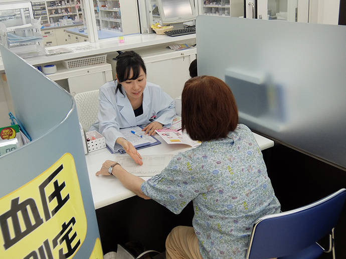 【日本調剤株式会社】日本調剤 山手通薬局にて健康イベント（夏の栄養補給）を実施