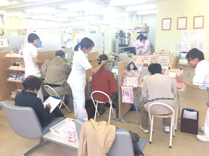 【株式会社ファーマみらい】 中央メディカル健康薬局 健康フェア