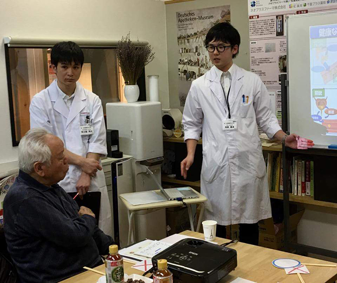 【ネオプラスファーマ株式会社】（千里プラス薬局、虹薬局南千里店、津雲台薬局）健康セミナー開催