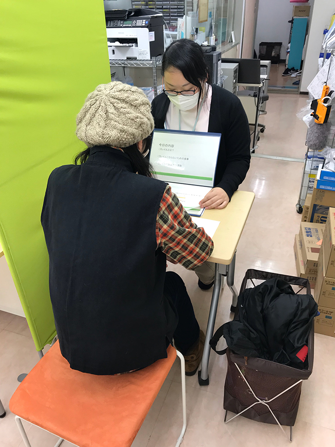 【株式会社メディックス】親和薬局府中店　お薬相談会を実施しました