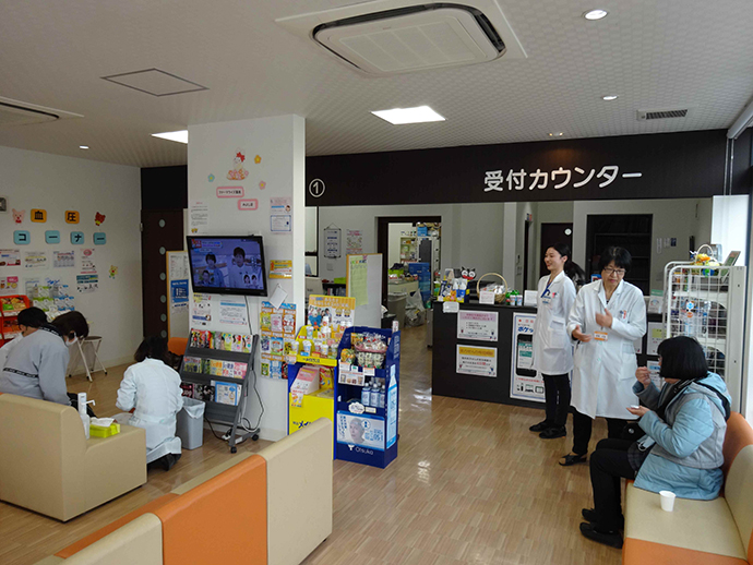 【ファーマライズホールディングス株式会社】ファーマライズ薬局みよし店で健康イベントを実施しました。