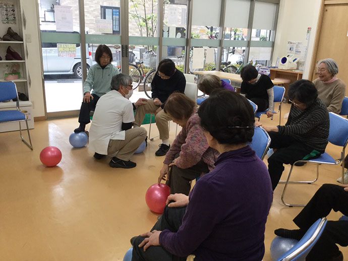 【ライフエンタープライズ　株式会社】交流講座【冷えに効くツボ】