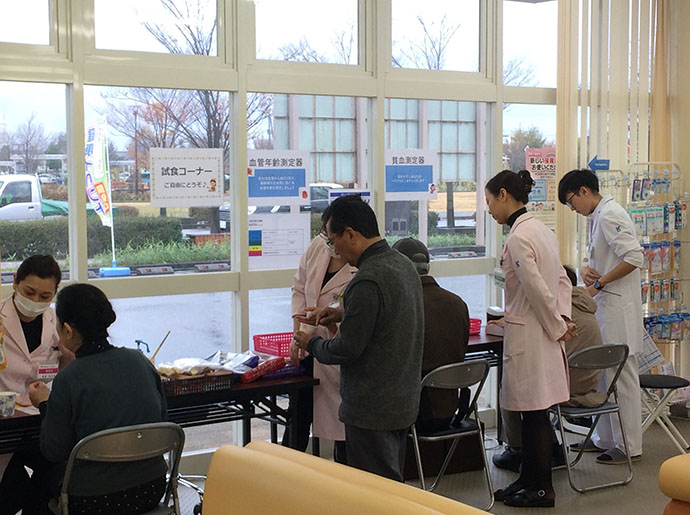 【株式会社ファーマみらい】（全快堂薬局新発田店）健康フェア開催