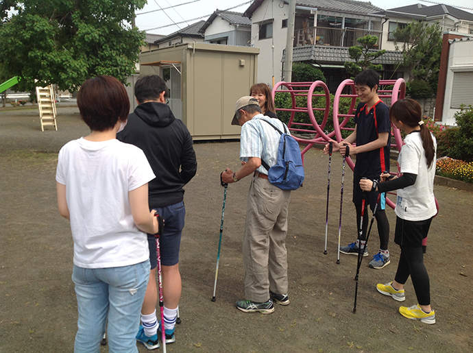 【株式会社 小島薬局】第2回 小島薬局筒井町店 健康相談会(テーマ:ポールウォーキング体験会)