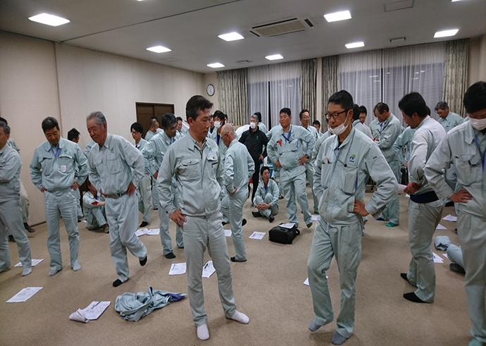 【三幸土木 株式会社】第1回フィットネスチェック みんなで身体を動かそう