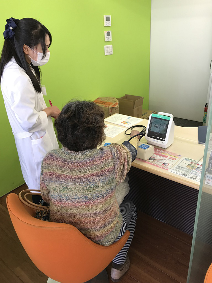 【ファーマライズホールディングス株式会社】ファーマライズ薬局一宮西店で健康フェアを開催しました