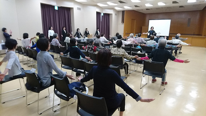 【クラフト株式会社（さくら薬局グループ）】明舞調剤薬局松が丘店は近隣住民の健康増進のための市民講座を開催いたしました