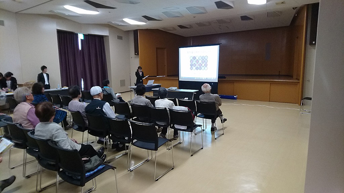 【クラフト株式会社（さくら薬局グループ）】明舞調剤薬局松が丘店は近隣住民の健康増進のための市民講座を開催いたしました