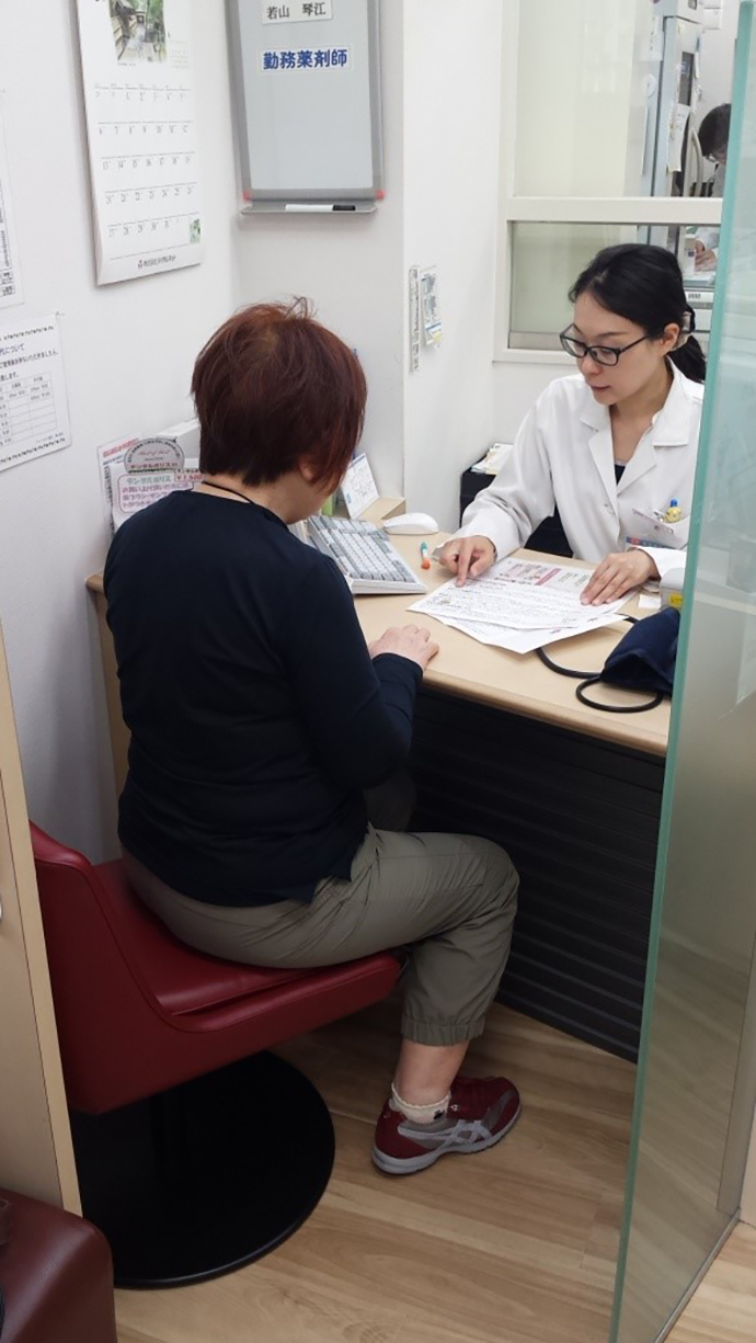 【ファーマライズホールディングス株式会社】ファーマライズ薬局榴ヶ岡店で健康相談会を実施しました
