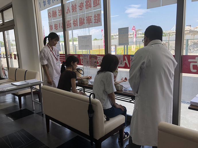 【株式会社　阪神調剤薬局　三重大前店】健康フェアを開催致しました