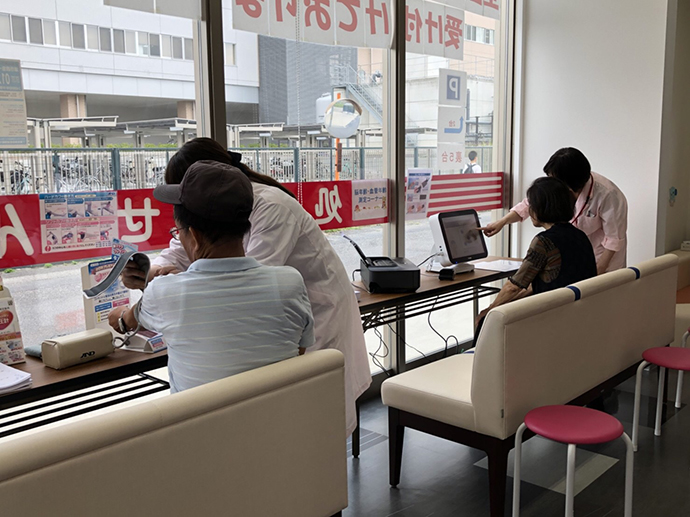 【株式会社　阪神調剤薬局　三重大前店】健康フェアを開催致しました