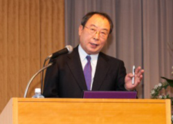 国立病院機構久里浜医療センター院長 樋口進氏による